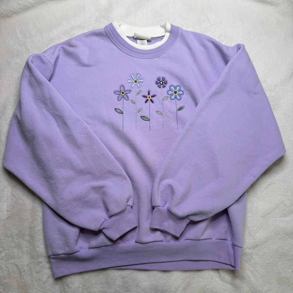 Appleseed's Lavender Crewneck Sweater with Floral Embroidery Grandmacore Vintage